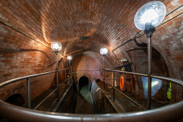 The Warsaw sewers - A section of the sewage network and a demonstration storm overflow chamber
