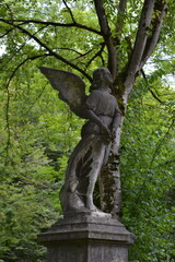 statue of angel