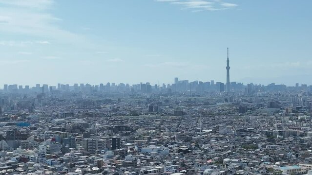 東京近郊の町並み、江戸川上空から。