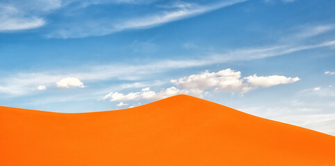 Fototapeta na wymiar Sahara Sand Dunes abstract in nature.