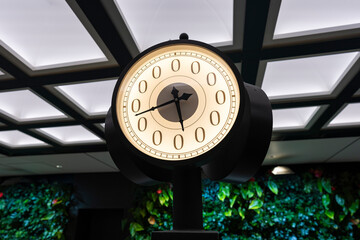グランスタ東京の休憩スペースにある文字盤がすべて0の時計