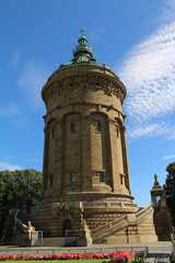 Fototapeta na wymiar Mannheim Wasserturm at the Friedrichsplatz square