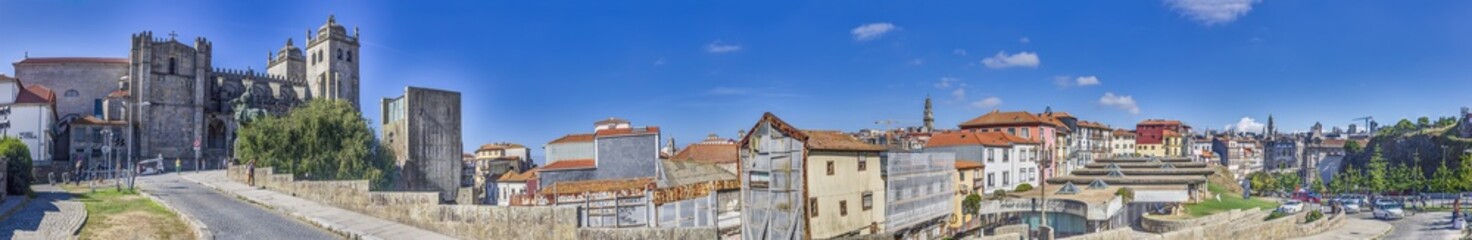 Panoramic view of Porto cathedral and city center in morning time
