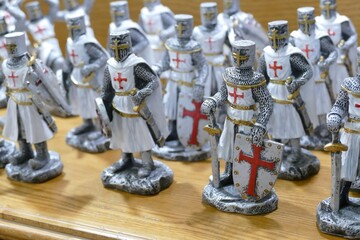 Crusader knights in white tunic - obrazy, fototapety, plakaty