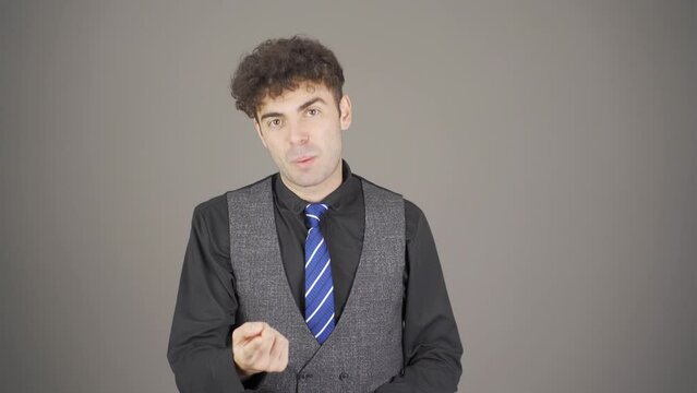 Communicating incorrectly and incorrectly effectively.