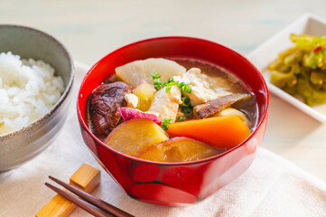 具だくさんのけんちん汁