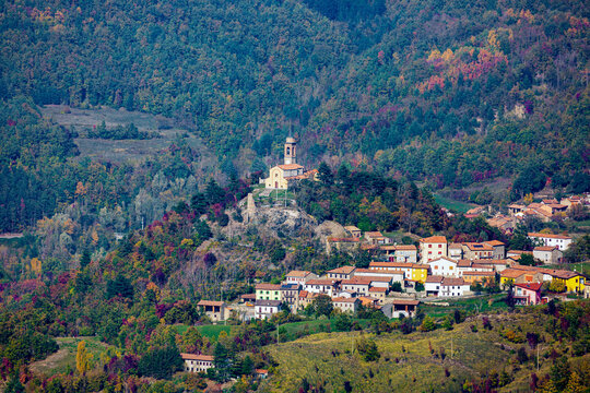 Foliage a Santa Margherita di Staffora in Oltrepo pavese (PV)