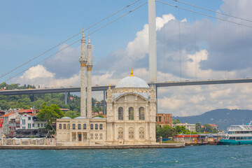 Fototapeta na wymiar Ortakoy Buyuk Mecidiye Mosque in Istanbul City