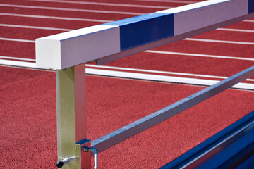 陸上競技場　3000メートル障害ハードル