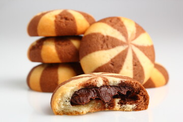 Cookies with Chocolate Filling