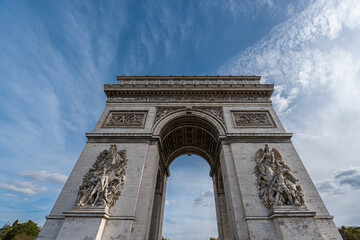 Fototapeta na wymiar Arc de Triomphe - front view