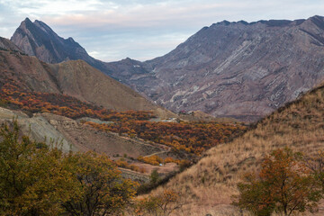 Naklejka premium Mountainous landscape in Dagestan, near Gunib and Salta in autumn. Dagestan, Russia