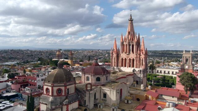Aerial view of historic landmark Parroquia de San Miguel Arcangel church in San Miguel de Allende, Guanajuato, Mexico.
