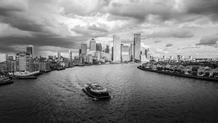 Fototapeta premium panorama of the financial district of London