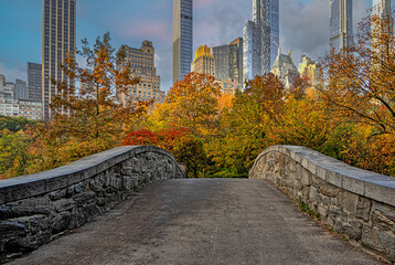 Gapstow Bridge in Central Park, autumn