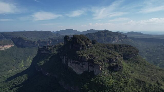 aerial view Morro do Castelo, Chapada Diamantina, Bahia, Brazil. Valley with cerrado and caatinga biome, sunny day, abundant nature, hills, valley and canyons