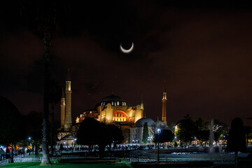 Fototapeta na wymiar Ayasofya Museum, Hagia Sophia in Sultan Ahmet park in Istanbul, Turkey by night. Byzantine architecture, city landmark and architectural world wonder
