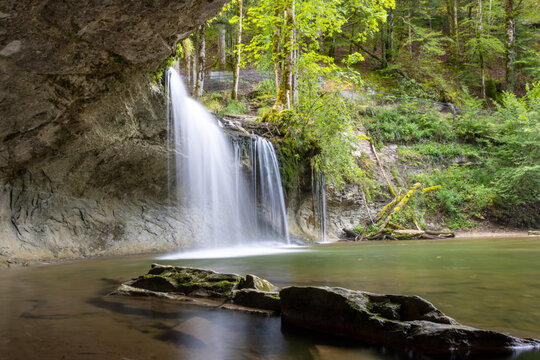 waterfall of the herisson in france