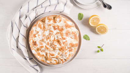 French tart with  Merengue