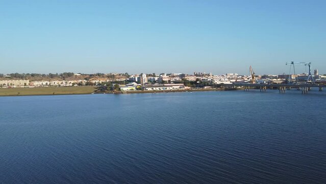 The Santa Eulalia siphon bridge and bridge over the Odiel River that allows the exit and entry of the city of Huelva through the river towards Corrales and other dormitory cities besides Punta Umbria