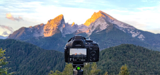 Alpenglühen - Den Watzmann bei Sonnenaufgang fotografieren