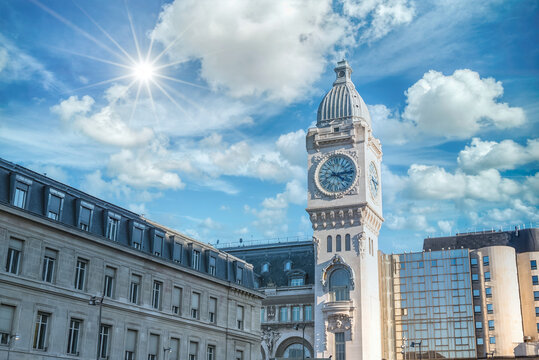 Paris, the clock of the gare de Lyon, train station in the center
