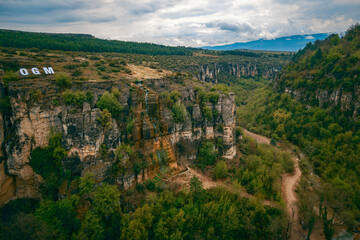 Fototapeta na wymiar Tokatlı Canyon, Safranbolu, Karabuk with a unique view of every shade of green.