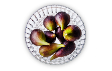 Feigen in einer Glasschale