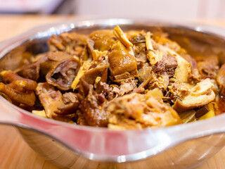 China Yunnan Maitreya Braised Chicken