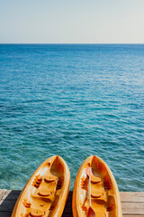 KAYAK