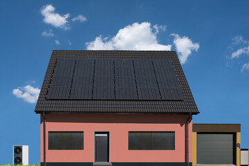 Energy-efficient single-family home with heat pump, photovoltaics, electricity storage, wallbox. Apply for funding.