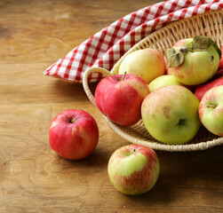 Naklejka na ściany i meble organic apples on the table, healthy food