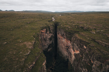 Fototapeta na wymiar canyons in Vale do Pati, Cachoeira do Buracão, Chapada Diamantina, Bahia, Brazil