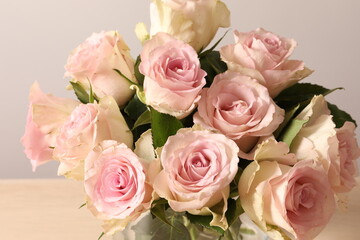 pink roses bouquet