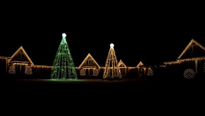 (4K) Colorful outside Christmas decorations AI