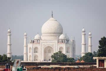 Fototapeta na wymiar View on Taj Mahal in Agra, India