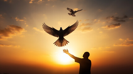 silhueta de pombo voando com as duas mãos e conceito de liberdade e dia internacional da paz