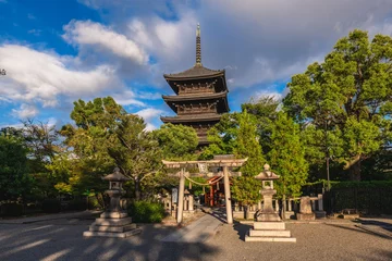 Keuken spatwand met foto National treasure Five storied pagoda of Toji temple located in Kyoto, Japan © Richie Chan