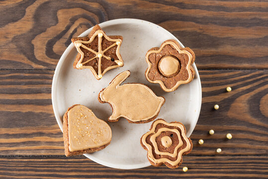 Gingerbread with honey, cinnamon and spices in a bowl. Gluten, lactose and sugar free.