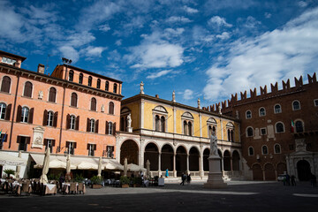 Fototapeta na wymiar cityscape in Verona, Italy., streets and monuments