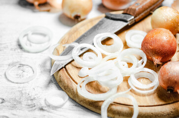 Obraz na płótnie Canvas Fresh onions. On table