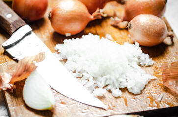 Fresh chopped onion.
