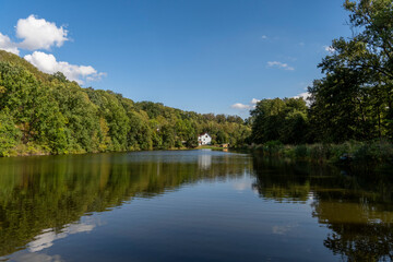 Fototapeta na wymiar Fischteich in Leutewitz,Gemeinde Käbschütztal 