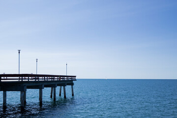 Fototapeta na wymiar pier at the Ontario Lake