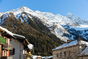 Picturesque winter view of French Alps ridge in ski and mountaineering village of Argentiere in...