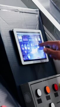 Print Operator At Factory