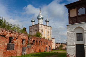 Fototapeta na wymiar Ancient Orthodox Boris and Gleb Monastery. Yaroslavl region, Russia