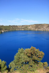 Fototapeta na wymiar The Blue Lake Mount Gambier,