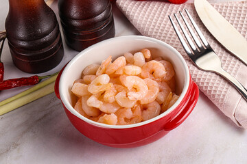 Cocktail prawns in the bowl