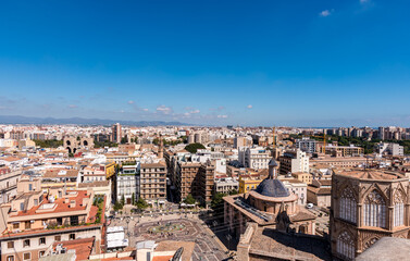 Fototapeta na wymiar The view over the city of Valencia from the Miguelete: The bell tower called Micalet. 360 degree view of the city. You can enjoy a panoramic view by climbing 207 steps.